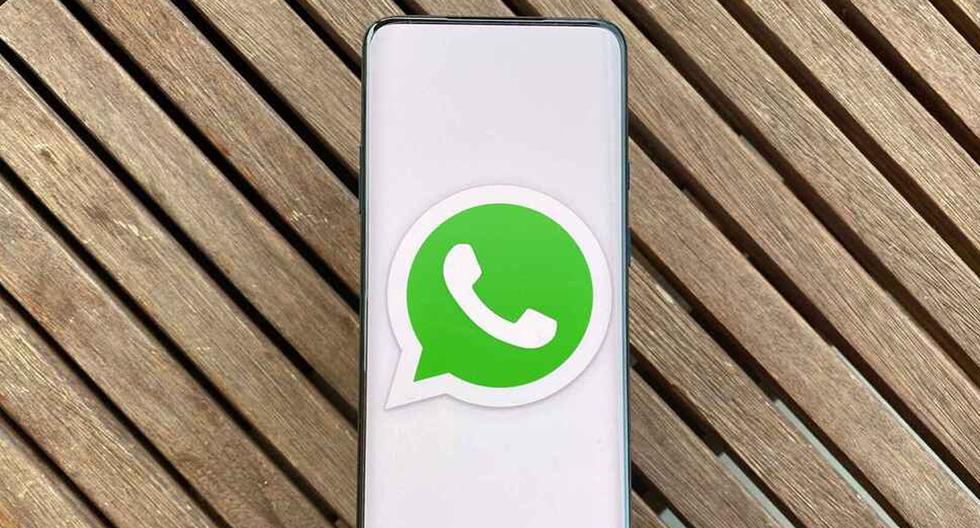 Se puede quedar el whatsapp en linea