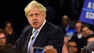 Boris Johnson da positivo al coronavirus con “síntomas leves”