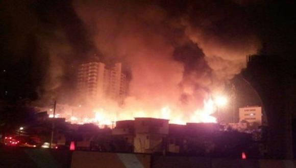 Incendio en favela de Sao Paulo deja 2.500 damnificados