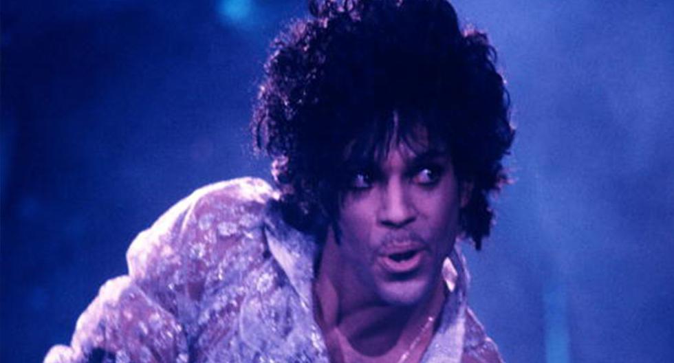 Subastarán una chaqueta que vistió el artista Prince en la película \"Purple Rain\". (Foto: Getty Images)
