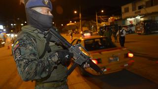 Ecuador: militares asumen el control de las provincias tomadas por el narcotráfico y el crimen organizado