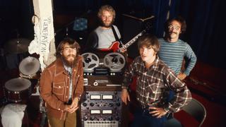 Creedence Clearwater Revival: la banda que tocó en Woodstock, duró poco y a la que Netflix hace justicia en documental