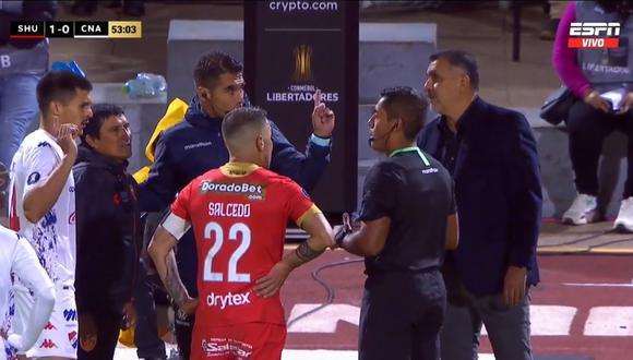 Sport Huancayo anotó el 1-0, Nacional de Paraguay reclamó una acción y el árbitro respondió afirmando que el sistema del VAR se había caído. (Foto: ESPN)