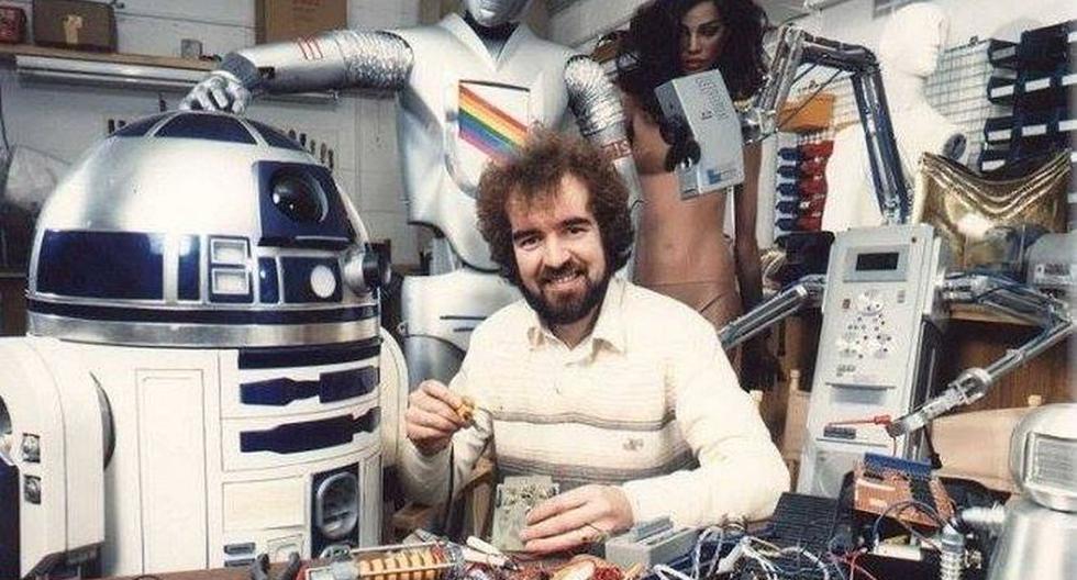 Tony Dyson trabajando en R2-D2 para 'Star Wars' (Foto: Facebook)