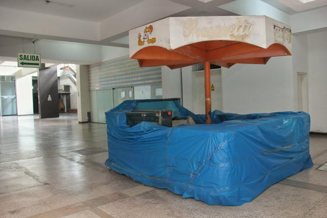 El puesto de ventas de los famosos helados El Tigre continúa en su lugar original. (Foto: Antonio Melgarejo)