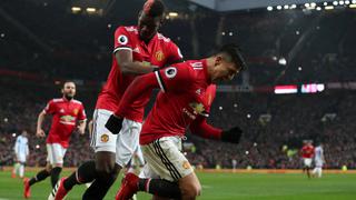 Manchester United venció 2-0 a Huddersfield con gol de Alexis Sánchez