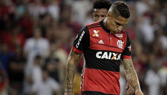 Paolo Guerrero está atravesando una etapa de transición en su rehabilitación. Sin embargo, en Flamengo intensificaron los entrenamientos para saber si podía llegar a dos partidos del Brasileirao. (Foto: Agencias)