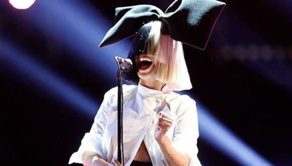 “Music”, primera película que dirige la cantante Sia, se estrena este viernes. (Foto: @siamusic | Instagram).