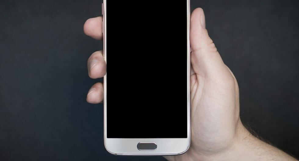 Por qué debes colocarle un fondo de pantalla negro a tu smartphone? | EPIC  | PERU.COM