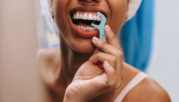 Un adecuado cuidado de la cavidad oral y el control a tiempo de ciertas enfermedades dentales podría prevenir que se desarrollen patologías. (Foto: Pexels)