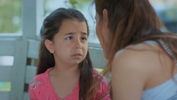En "Madre" vemos el amor incondicional que le tiene Zeynep a Melek, a quien intenta rescatar de su progenitora y padrastro abusivo (Foto: MedYapım y MF Yapım)
