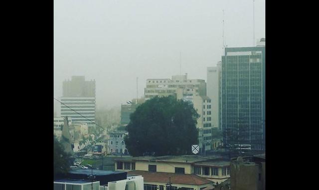 Lima amaneció con neblina, llovizna y humedad superior a 90% - 4