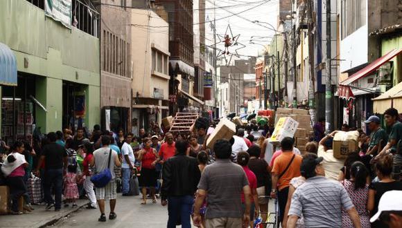 Plan Navidad 2014: ambulantes reubicados a Jrs. Huallaga y Puno