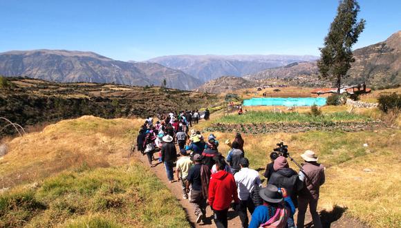 Este miércoles 26 de junio se inauguró el Parque de la Memoria de Chimpapampa, en el distrito de Hualla, provincia de Víctor Fajardo Ayacucho (Foto: Luis García / Cortesía).