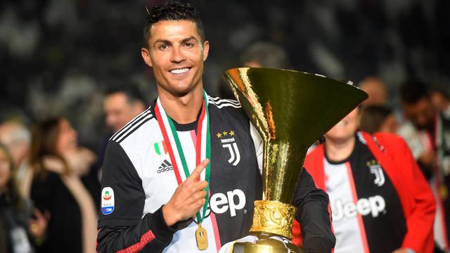 CR7 pudo levantar su primer 'Scudetto', tras ganar la Serie A en la temporada 2018/19. (Foto: REUTERS)