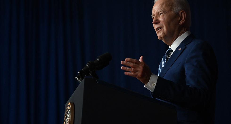 Biden calls China a “time bomb” for its economic problems