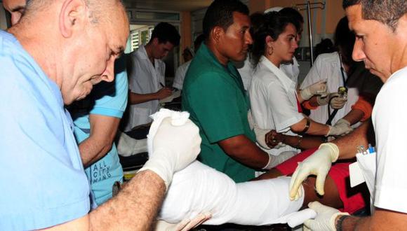 Los heridos fueron atendidos en el Hospital Provincial Camilo Cienfuegos de Sancti Sp&iacute;ritus, Cuba. (Foto: Twitter @FroilanFontela)