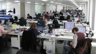 Proyecto que reduce jornada laboral a 40 horas en Chile es aprobada por Diputados
