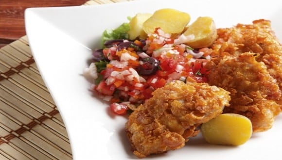 Nuggets de pavita y ensalada encurtida