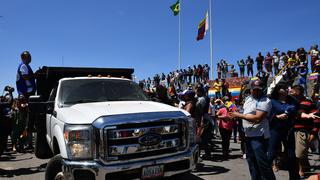 Retiran de frontera de Brasil vehículos con ayuda humanitaria para Venezuela | FOTOS