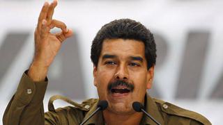 Maduro instalará fábricas de preservativos para evitar embarazos precoces