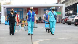 Vacunarán a diario contra el COVID-19 y la influenza a alrededor de 600 reclusas de diferentes penales de Lima 