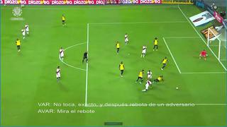 Perú vs. Ecuador: el VAR analizó una falta y un offside en el gol de Edison Flores | VIDEO
