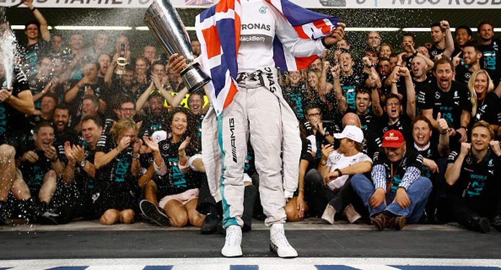 El 23 de noviembre del 2014, Hamilton se consagró campeón con Mercedes. (Foto: Getty images)