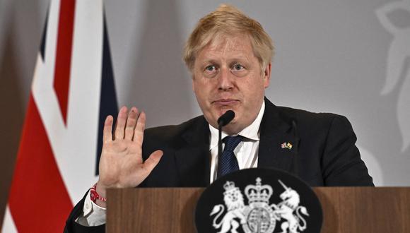 El primer ministro británico, Boris Johnson, hace una pausa durante una conferencia de prensa en Nueva Delhi el 22 de abril de 2022. (Foto: Ben Stansall / POOL / AFP)