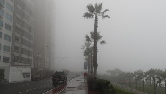 El invierno en Lima viene acompañado de lluvias y neblina. (Foto: GEC)