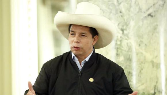 El mandatario Pedro Castillo objetó el reportaje a pesar que sí aceptó que fueron empresarios a buscarlo a la casa de Breña donde despachaba extraoficialmente.