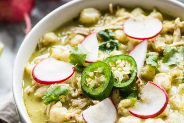 Pozole verde. (Pinterest)