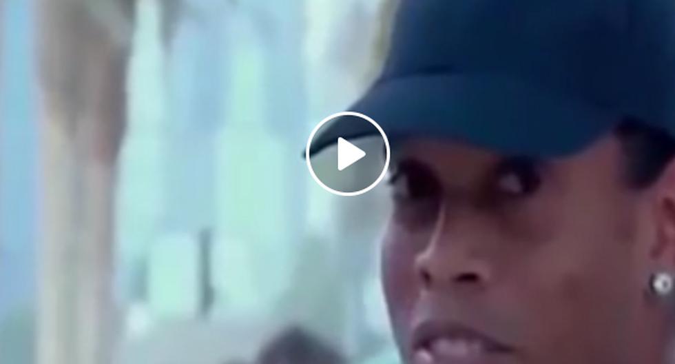 En este video de YouTube podremos observar cómo es que Ronaldinho le da la sorpresa de sus vidas a un grupo de niños al vestirse de guardia de seguridad y visitarlos. (Foto: captura)