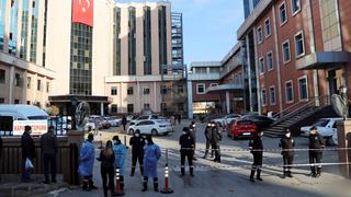 Turquía: diez muertos en un incendio en la zona de coronavirus de un hospital