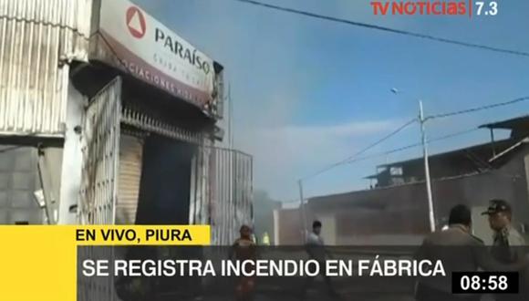 La Policía Nacional acordonó la zona para mantener alejados a los vecinos. (Foto: Captura/TV Perú)
