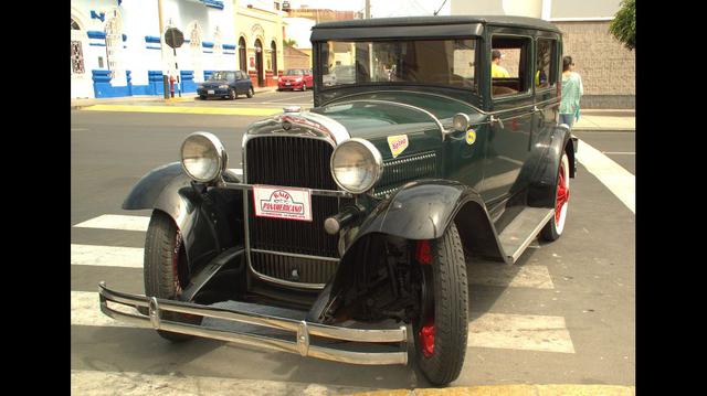 Impresionantes autos clásicos se lucieron en Raid Panamericano - 1