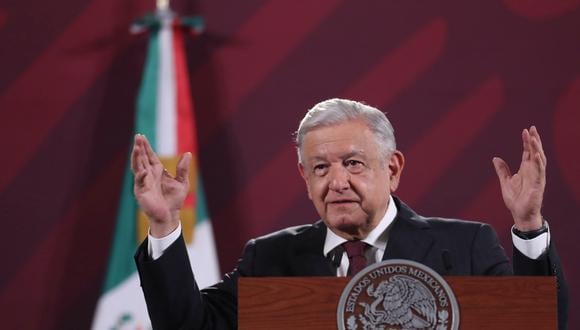 El Presidente de México, Andrés Manuel López Obrador, habla durante su conferencia matutina el 21 de junio de 2023, en Palacio Nacional en la Ciudad de México, México. (Foto de Sáshenka Gutiérrez / EFE)