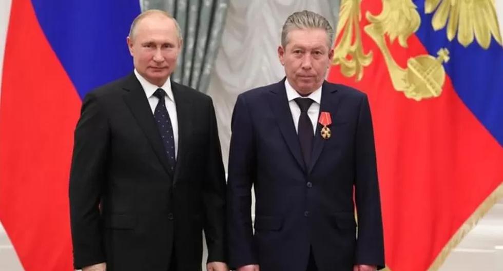 Ravil Maganov recibió el premio a la trayectoria del presidente Vladimir Putin en 2019. (KREMLIN).