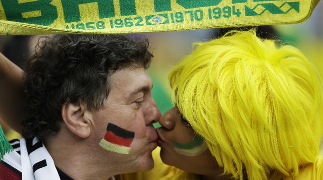 Brasil vs. Alemania: el duelo también se jugó en las tribunas - 1