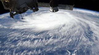 Alertan que el huracán Laura también podría provocar tornados en EE.UU.