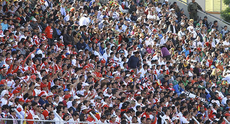 Todotix, empresa que vende las entradas para el Perú vs Bolivia, no esperaba la cantidad de hinchas peruanos que las comprarían. (Foto: Getty Images)