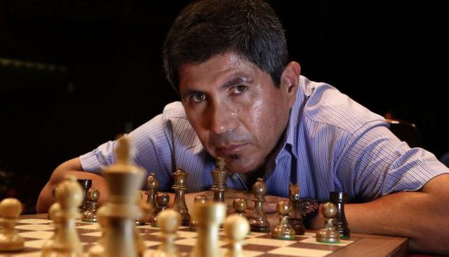 Julio Granda también recibió las felicitaciones del presidente Pedro Pablo Kuczynski (PPK) y de la primera ministra Mercedes Aráoz. (Foto: Archivo El Comercio)