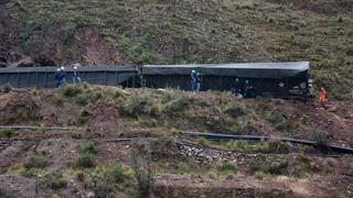 Arequipa: tren de carga se descarriló esta mañana