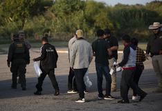 EE.UU. toma acción para suspender la norma que permite expulsar a migrantes