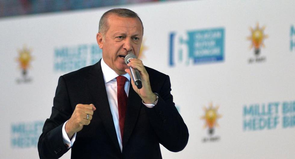 El presidente turco, Recep Tayyip Erdogan, muy fastidiado por los aranceles impuestos por USA a los productos de aluminio y acero (EFE)