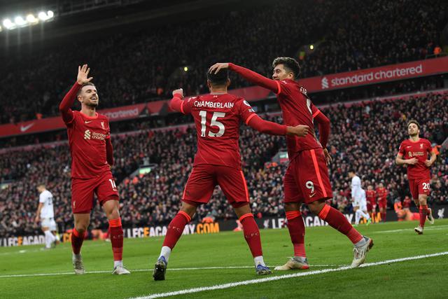 Liverpool venció a Brentford por la Premier | Foto: AFP