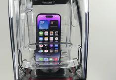 ¿Qué pasa cuando pones un iPhone 14 Pro en una licuadora? Este YouTuber lo demuestra | VIDEO