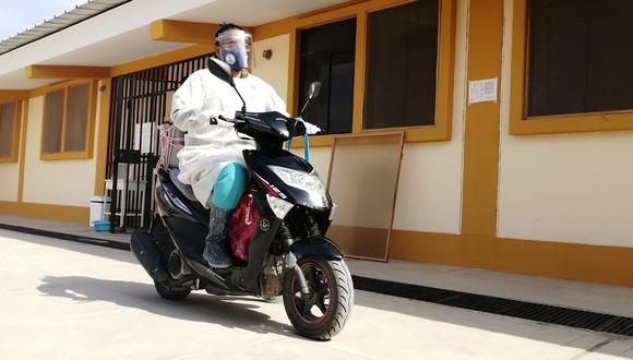 Piura: enfermera se compra motocicleta para vacunar a todas las personas vulnerables (Foto: Facebook)