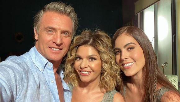 Juan Soler e Itatí Cantoral comparten escenas de romance por la telenovela "La mexicana y el güero". (Foto: Instagram / @itatic_oficial).