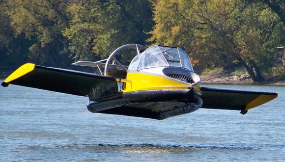 Flying Hovercraft ha sido desarrollado por Hammacher Schlemmer.